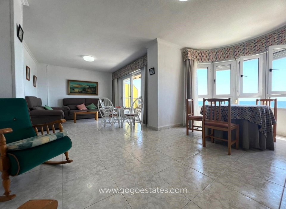 Revente - Appartement - Appartement au rez-de-chaussée - Torrevieja - Playa de los Locos