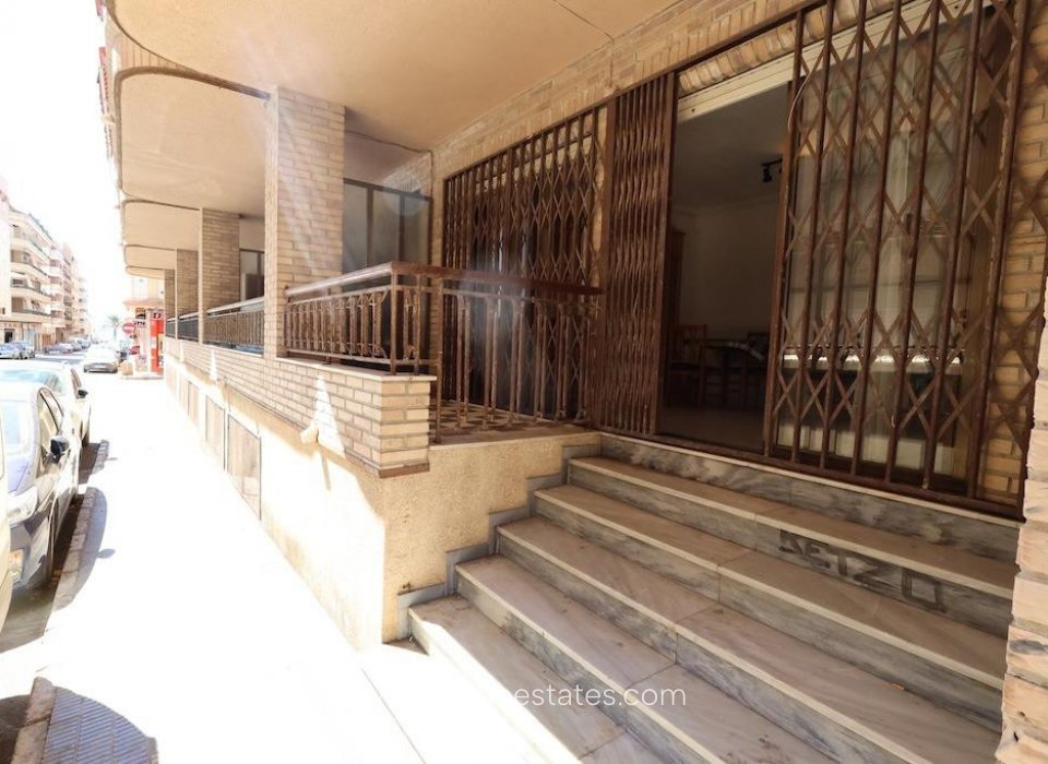 Revente - Appartement - Appartement au rez-de-chaussée - Torrevieja - Playa del Cura
