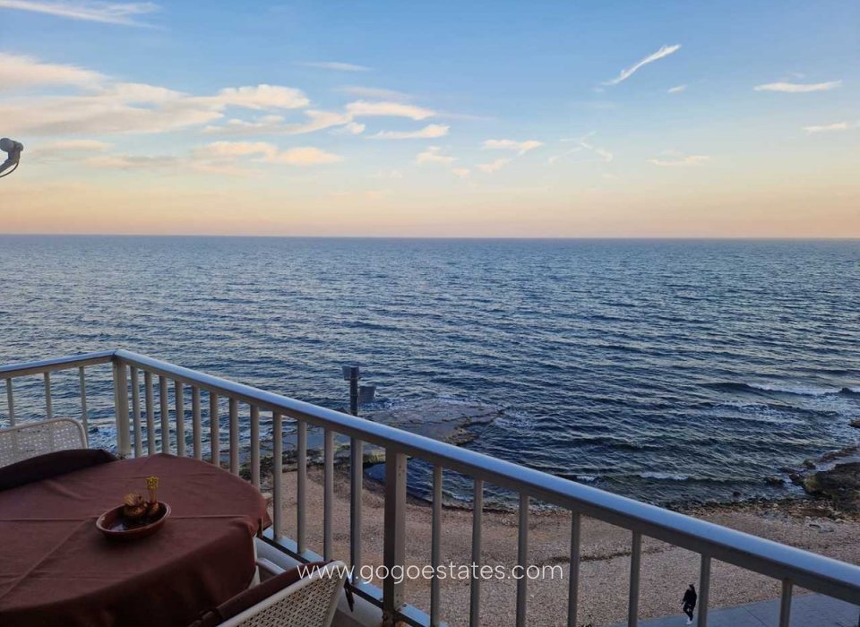 Revente - Appartement - Appartement au rez-de-chaussée - Torrevieja - Torrevieja Centro