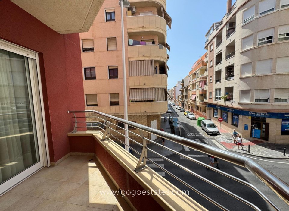 Revente - Appartement - Appartement au rez-de-chaussée - Torrevieja - Torrevieja Centro
