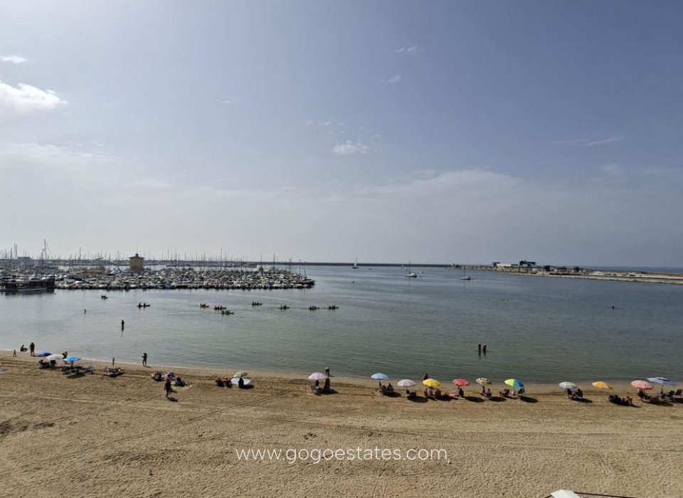 Revente - Appartement - Appartement au rez-de-chaussée - Torrevieja - Torrevieja Centro