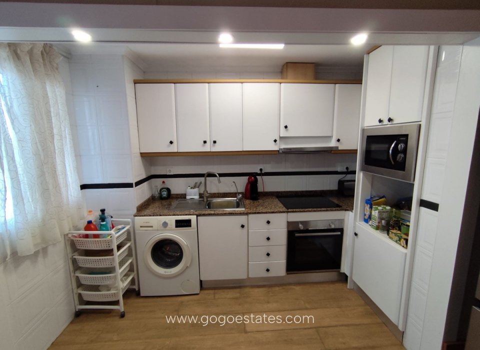 Revente - Appartement - Appartement au rez-de-chaussée - Torrevieja - Torrevieja Centro