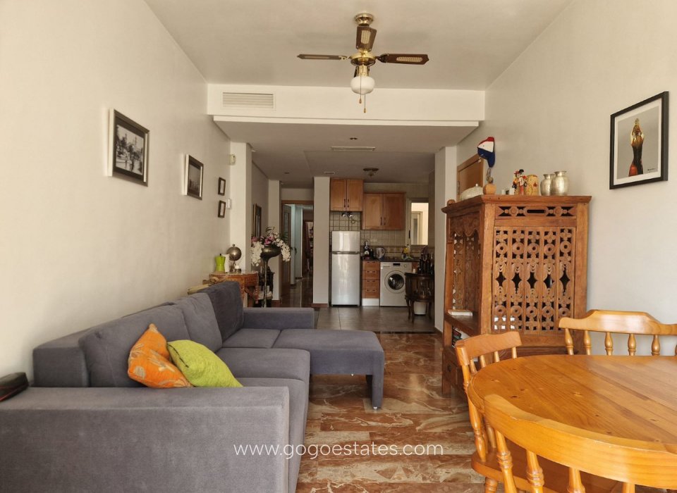 Revente - Appartement - Appartement au rez-de-chaussée - Torrevieja - Torrevieja Centro