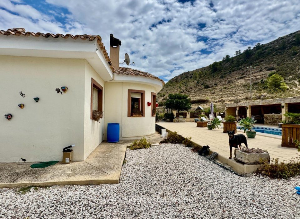 Revente - Maison - Bungalow - Relleu - Relleu Centro