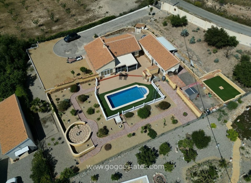 Revente - Maison - Villa Individuelle - Albox