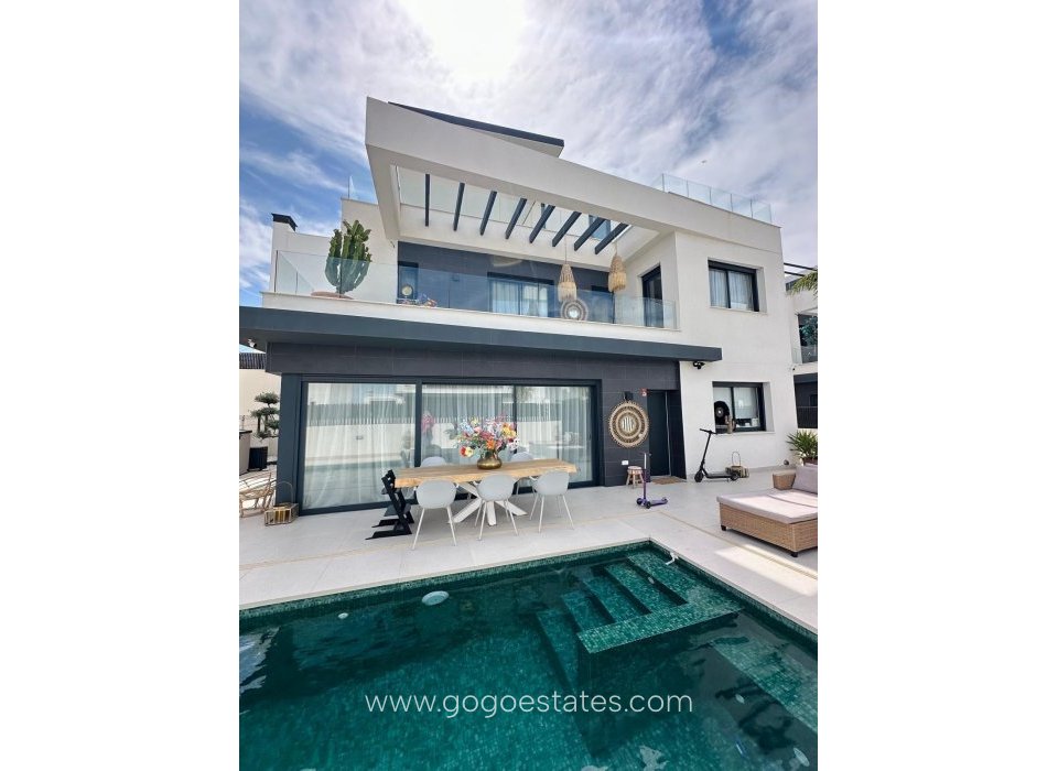 Revente - Maison - Villa Individuelle - Algorfa - La finca golf