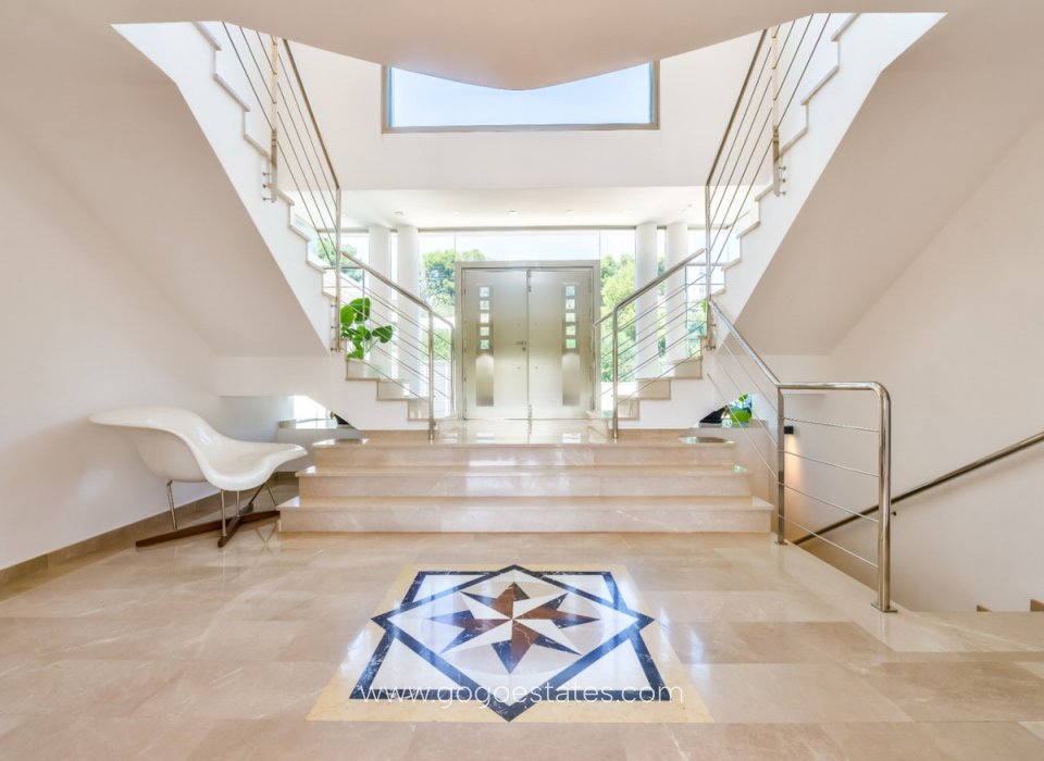 Revente - Maison - Villa Individuelle - Benissa - La Fustera