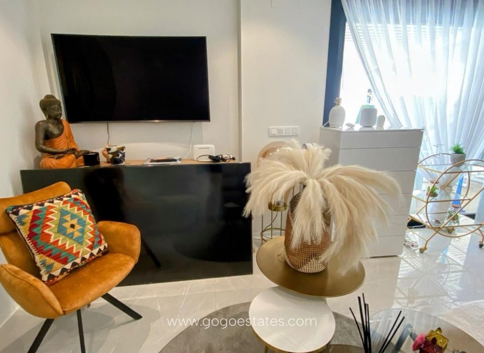 Revente - Maison - Villa Individuelle - Finestrat