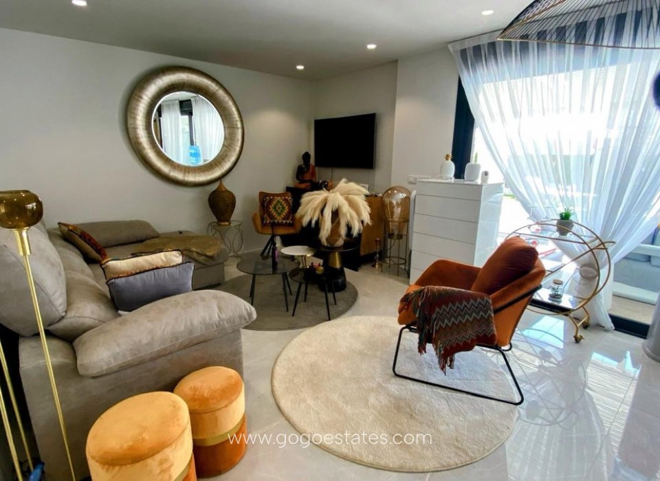 Revente - Maison - Villa Individuelle - Finestrat