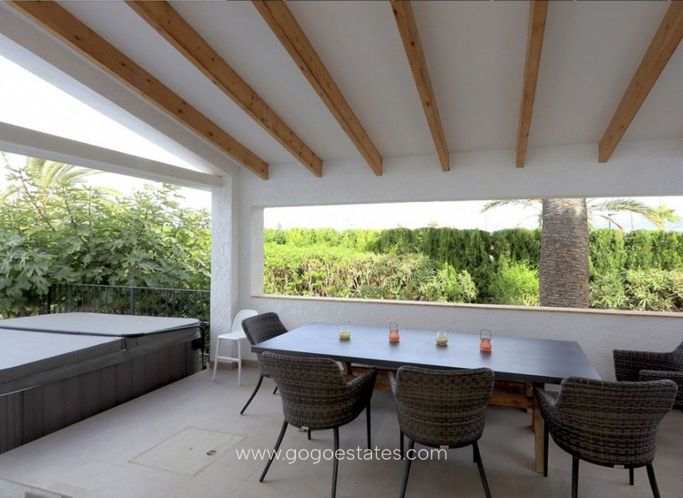 Revente - Maison - Villa Individuelle - l'Alfas del Pi - Albir