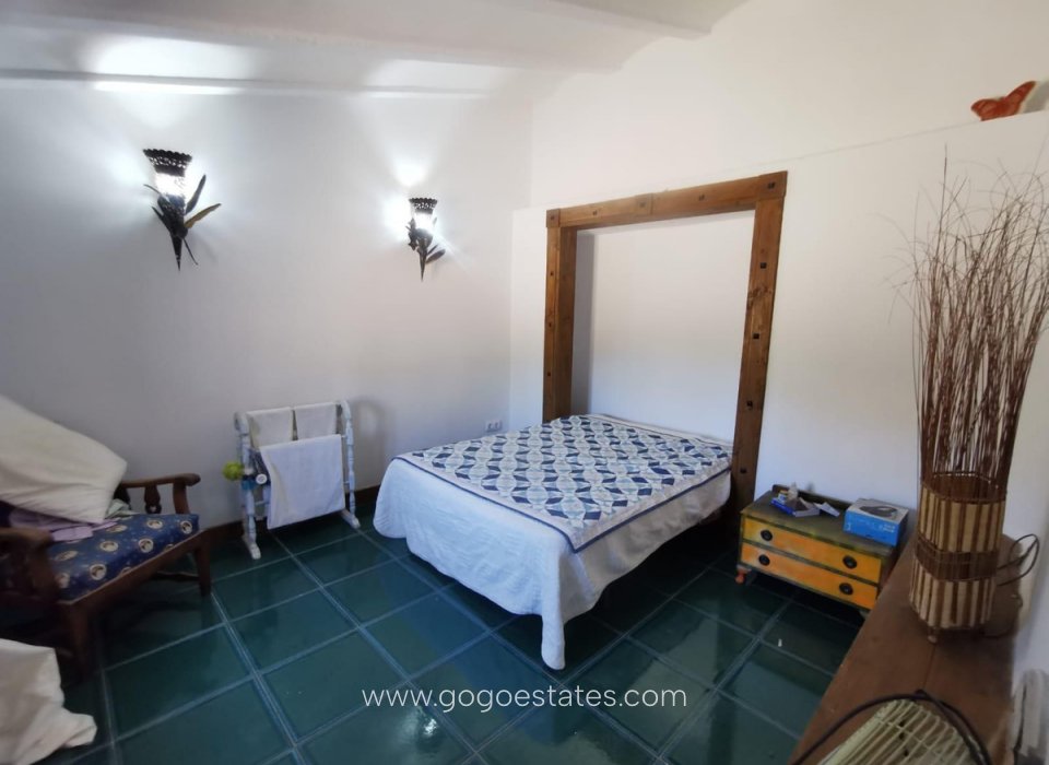 Revente - Maison - Villa Individuelle - Oria