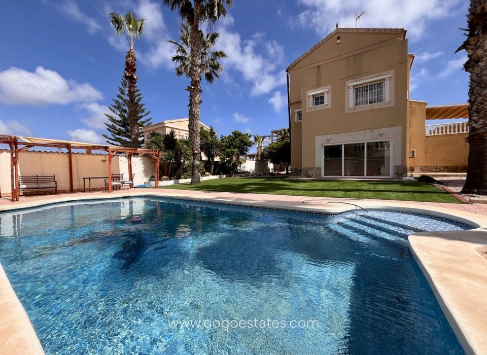 Revente - Maison - Villa Individuelle - Orihuela - La Zenia