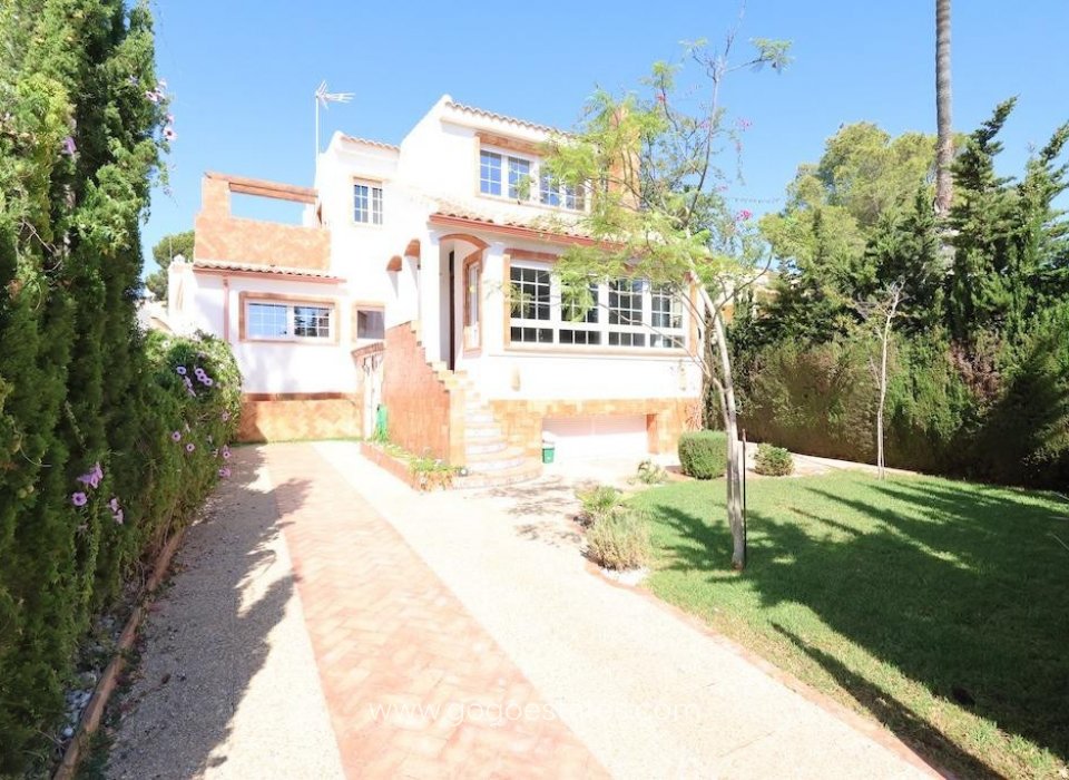 Revente - Maison - Villa Individuelle - Orihuela - Villamartin