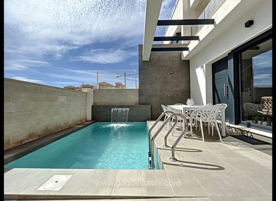 Revente - Maison - Villa Individuelle - Orihuela - Villamartin