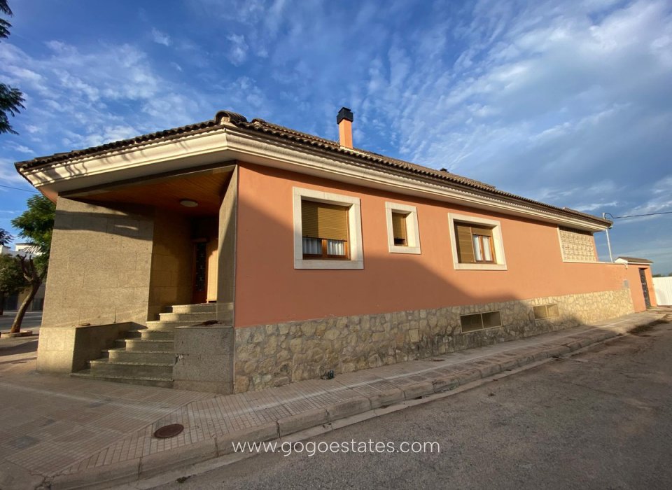 Revente - Maison - Villa Individuelle - Pego - Pego Centro