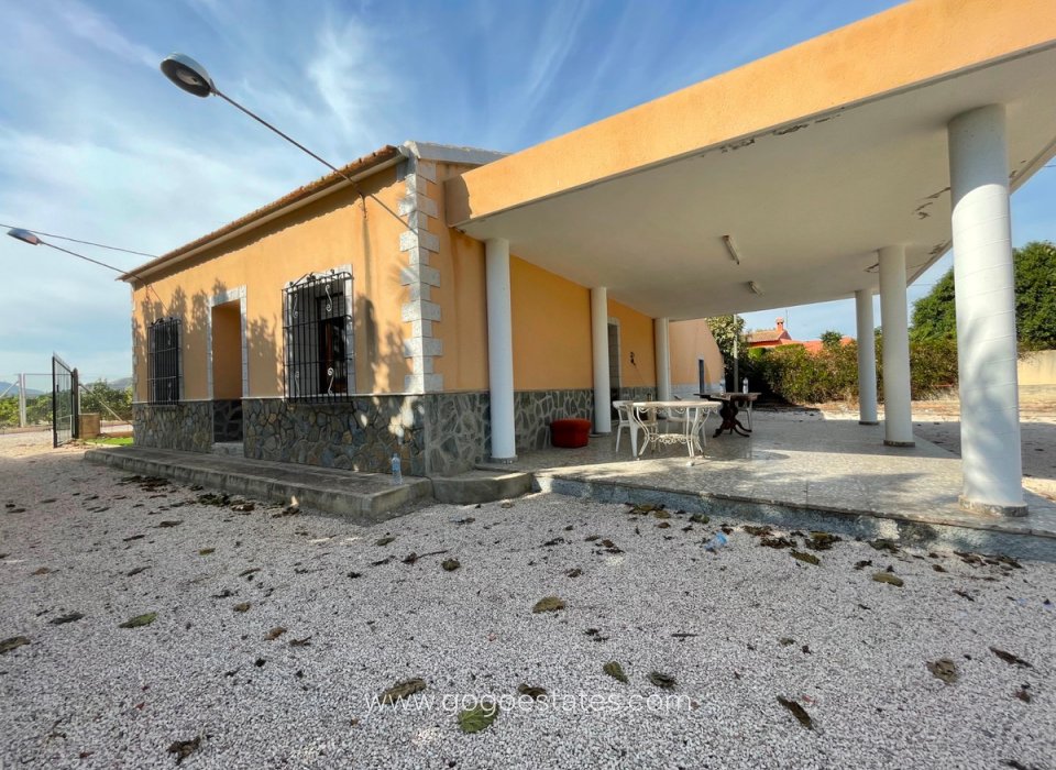 Revente - Maison - Villa Individuelle - Redován