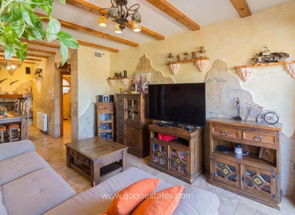 Revente - Maison - Villa Individuelle - Redován