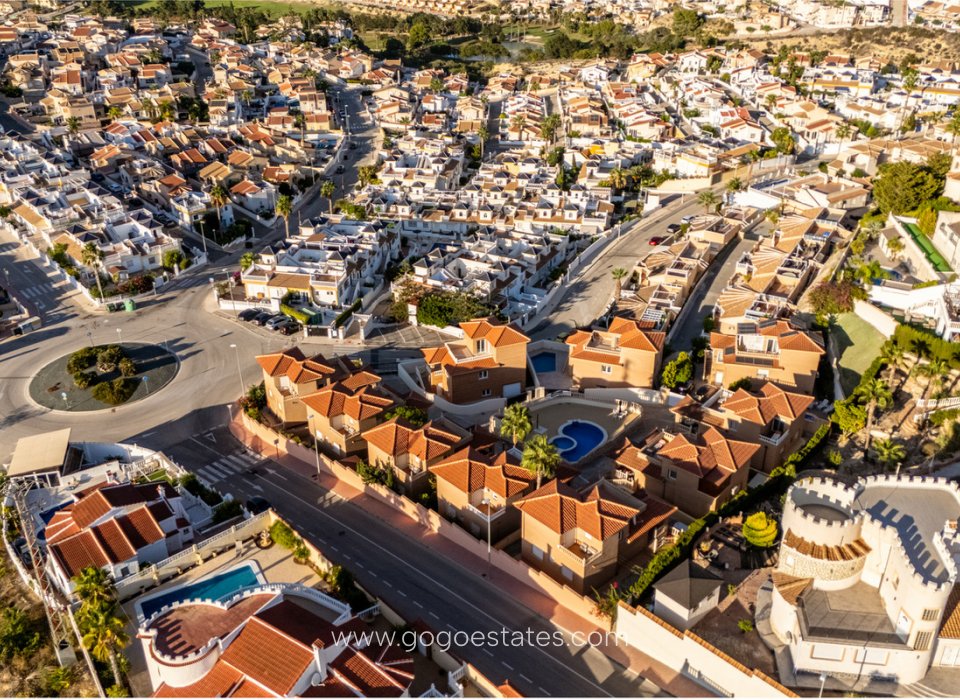 Revente - Maison - Villa Individuelle - Rojales - Rojales Centro