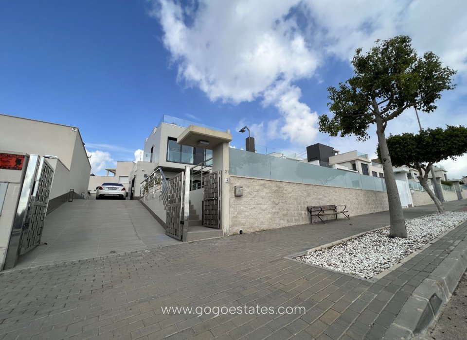 Revente - Maison - Villa Individuelle - San Miguel De Salinas - San Miguel de Salinas Centro