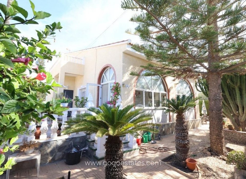 Revente - Maison - Villa Individuelle - Torrevieja - Torrevieja Centro