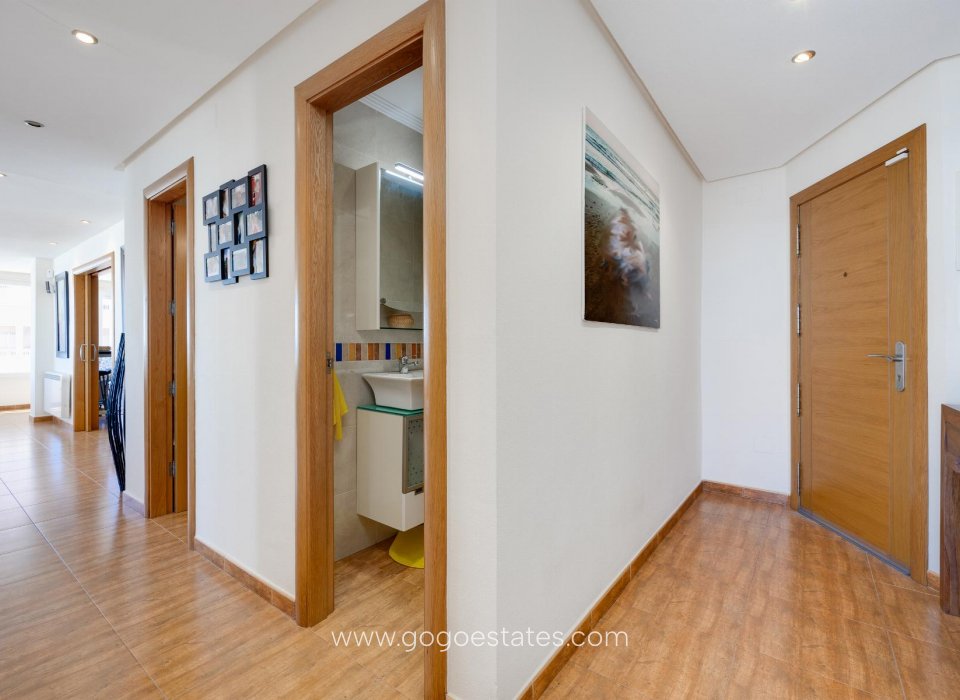 Te koop - Apartamento - Torrevieja - Playa Acequion