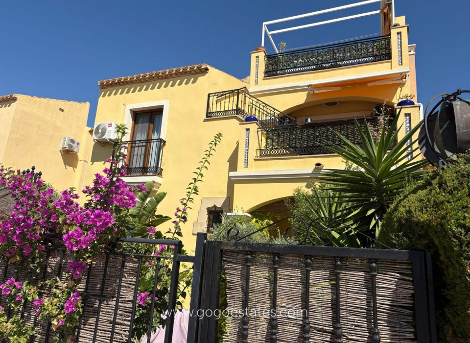 Te koop - Appartement - Appartement op de bovenste verdieping - Algorfa - La finca golf