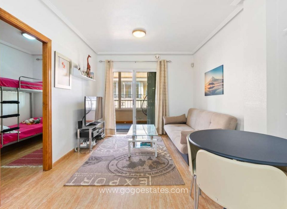 Te koop - Appartement - Appartement op de bovenste verdieping - Orihuela - Orihuela Costa