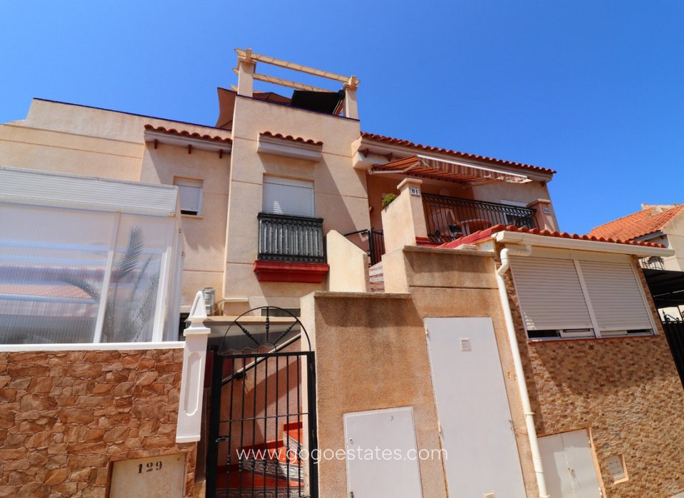 Te koop - Appartement - Appartement op de bovenste verdieping - Orihuela - Playa Flamenca