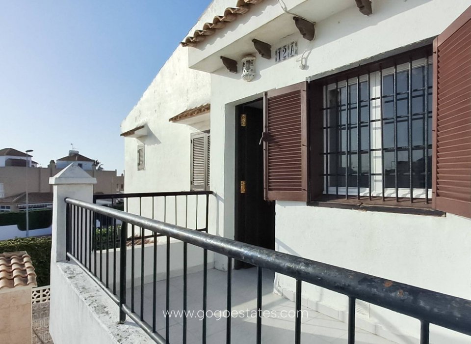 Te koop - Appartement - Appartement op de bovenste verdieping - Torrevieja - Torrevieja Centro