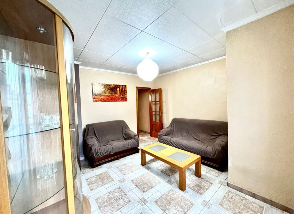 Te koop - Appartement - Appartement op de middelste verdieping - Alicante - Alicante Centro