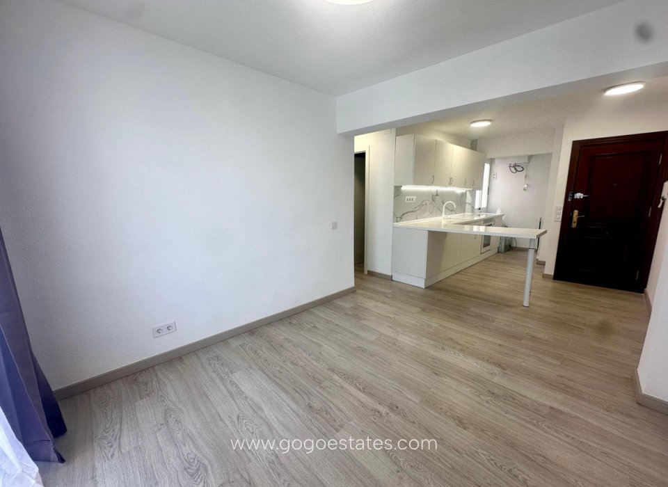 Te koop - Appartement - Appartement op de middelste verdieping - Alicante - Alicante Centro