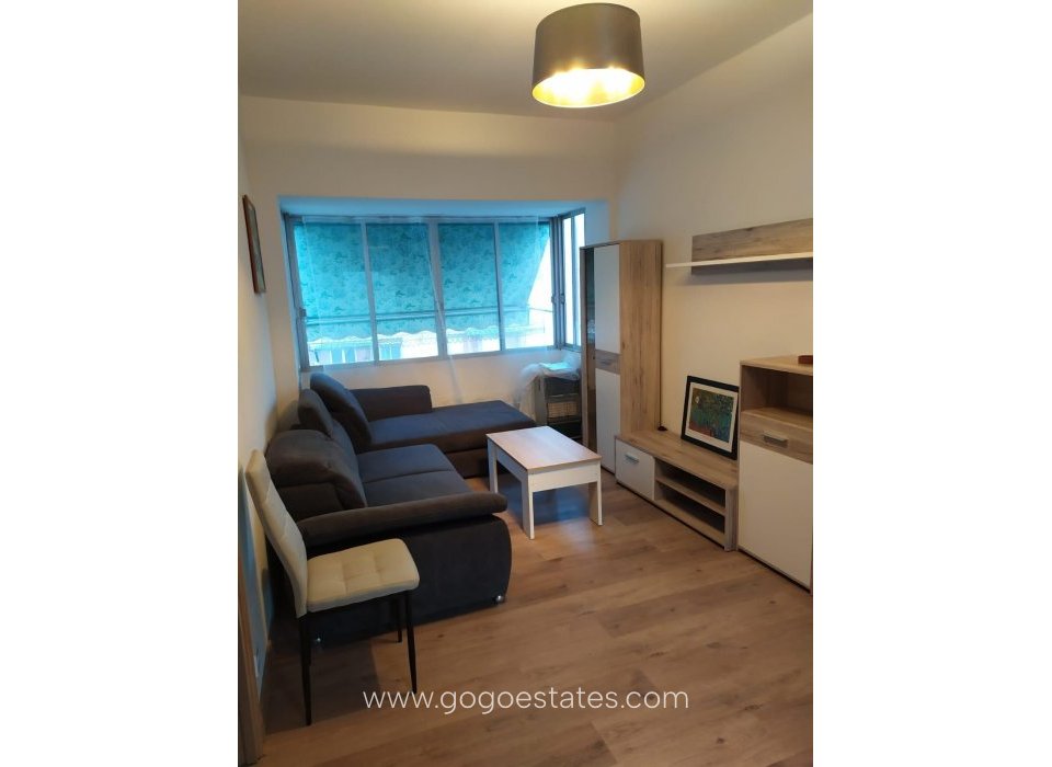 Te koop - Appartement - Appartement op de middelste verdieping - Alicante - Alicante Centro