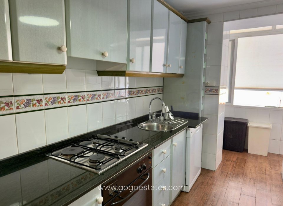 Te koop - Appartement - Appartement op de middelste verdieping - Alicante - Alicante Centro