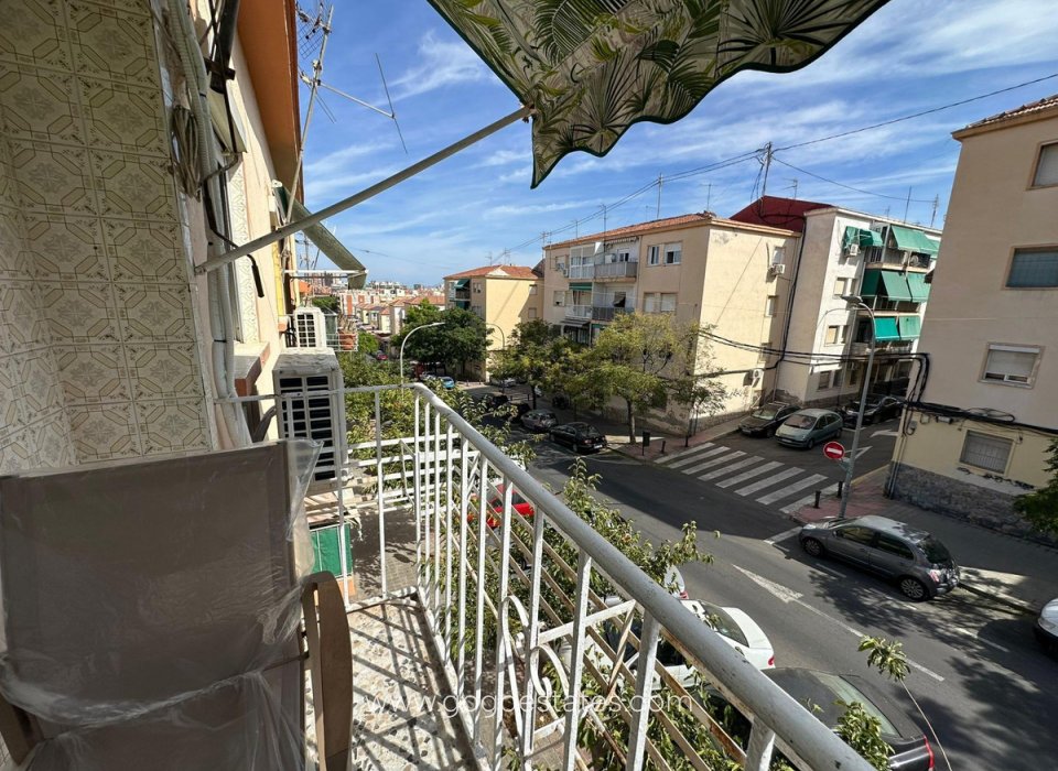 Te koop - Appartement - Appartement op de middelste verdieping - Alicante - Alicante Centro