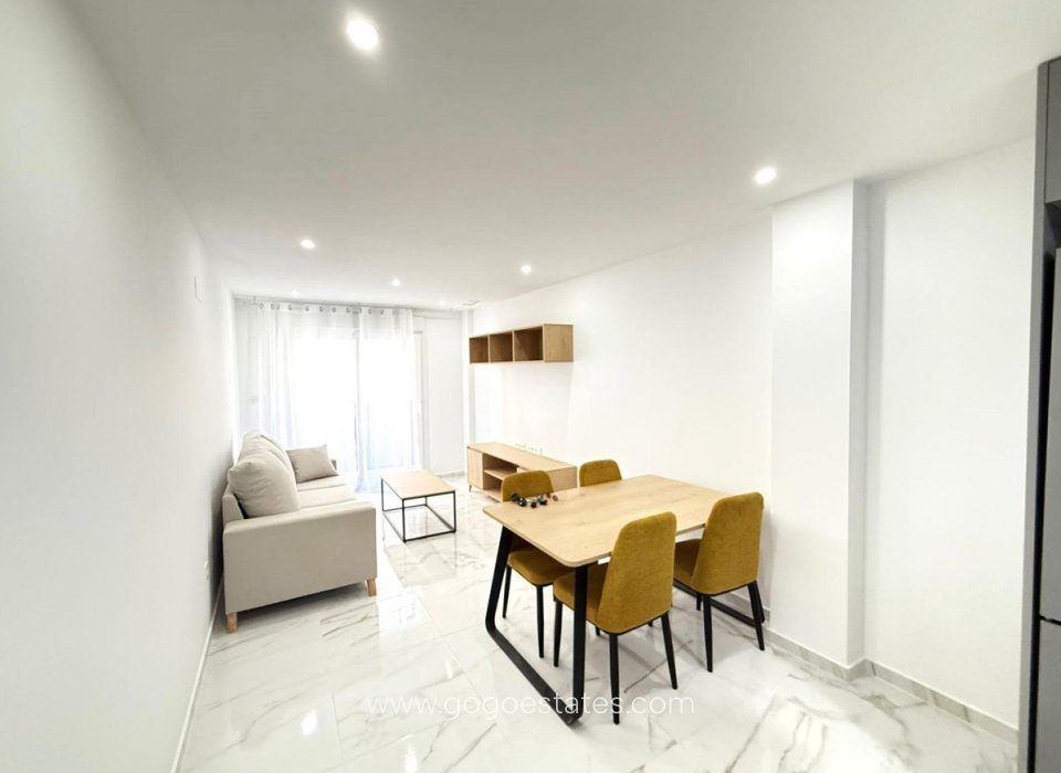 Te koop - Appartement - Appartement op de middelste verdieping - Alicante - Parque de las Naciones