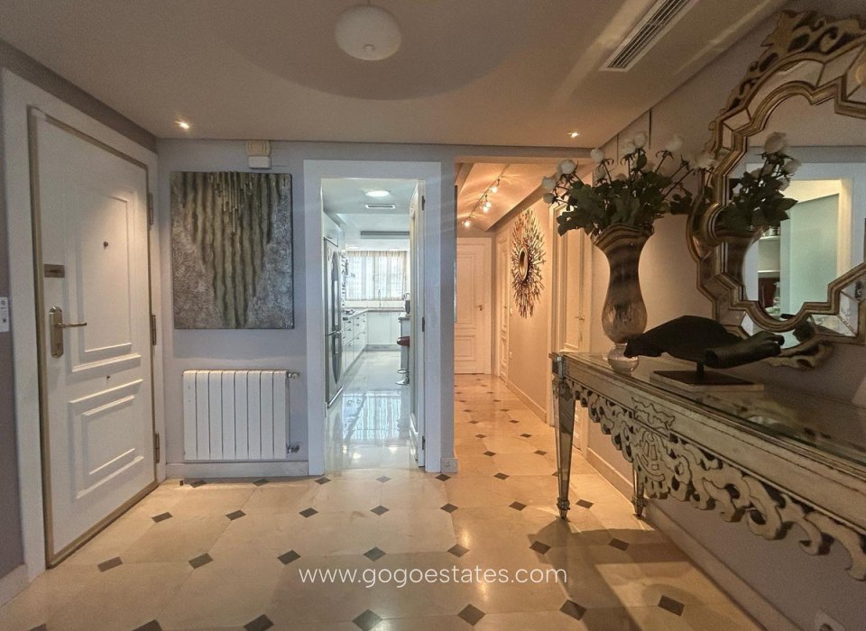 Te koop - Appartement - Appartement op de middelste verdieping - Benidorm - Benidorm Centro