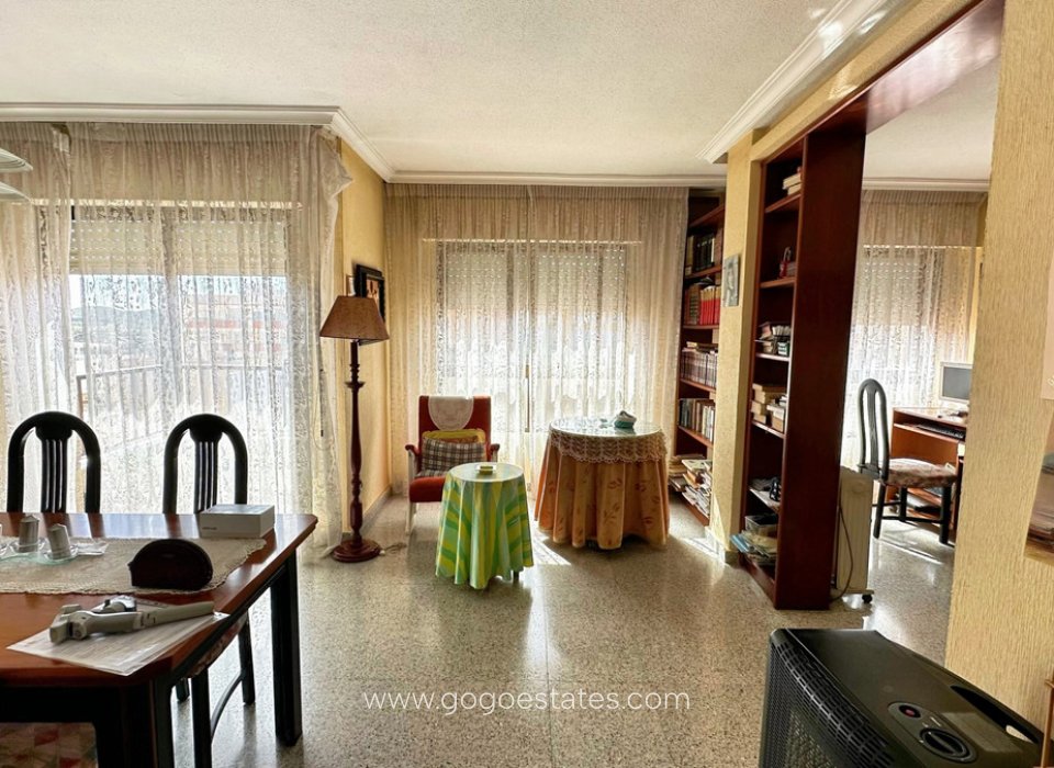 Te koop - Appartement - Appartement op de middelste verdieping - Guardamar del Segura - Guardamar del Segura Centro