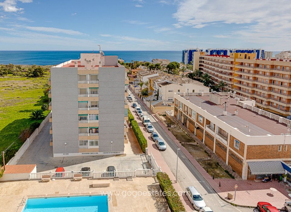 Te koop - Appartement - Appartement op de middelste verdieping - Orihuela - Punta Prima