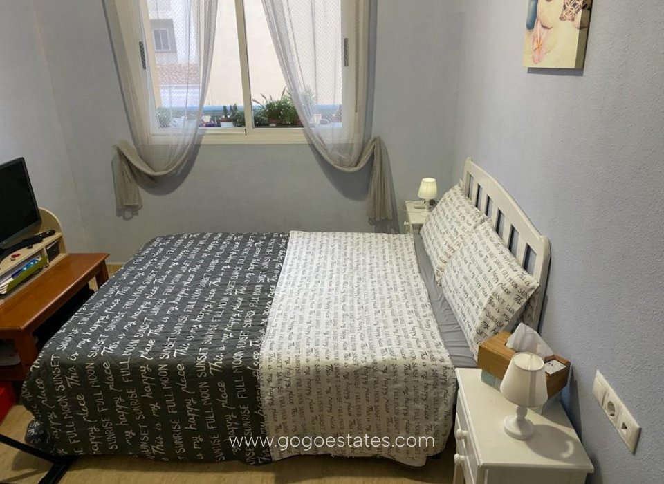 Te koop - Appartement - Appartement op de middelste verdieping - Rojales - Rojales Centro
