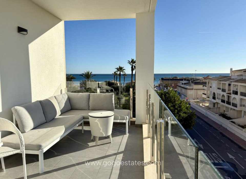 Te koop - Appartement - Appartement op de middelste verdieping - Torrevieja - La Mata