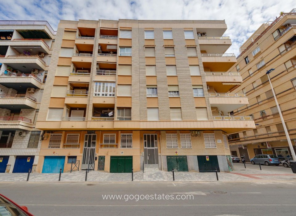 Te koop - Appartement - Appartement op de middelste verdieping - Torrevieja - Playa del Cura