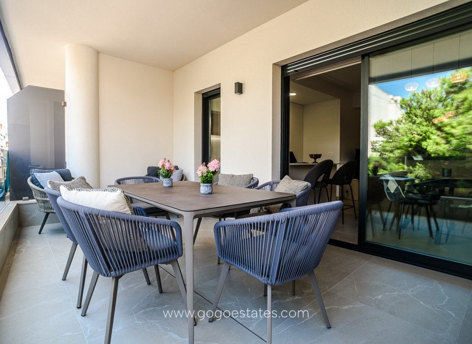 Te koop - Appartement - Appartement op de middelste verdieping - Torrevieja - Playa del Cura