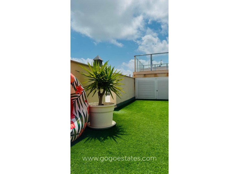 Te koop - Appartement - Appartement op de middelste verdieping - Torrevieja - Playa del Cura