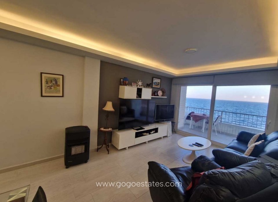 Te koop - Appartement - Appartement op de middelste verdieping - Torrevieja - Torrevieja Centro