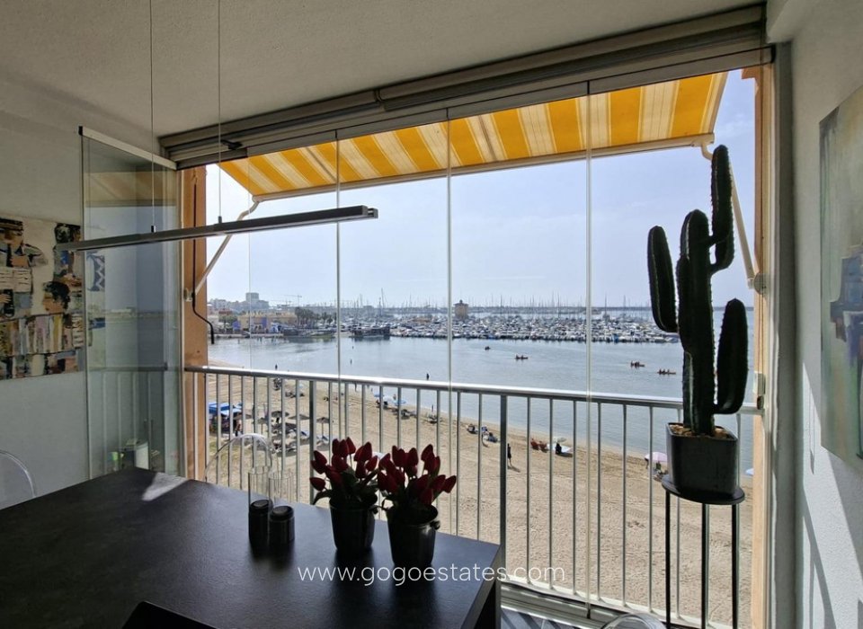 Te koop - Appartement - Appartement op de middelste verdieping - Torrevieja - Torrevieja Centro