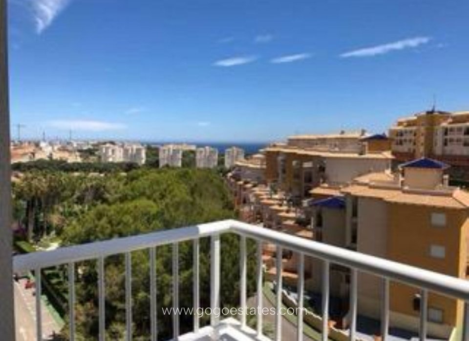 Te koop - Appartement - Appartement op de middelste verdieping - Torrevieja - Torrevieja Centro
