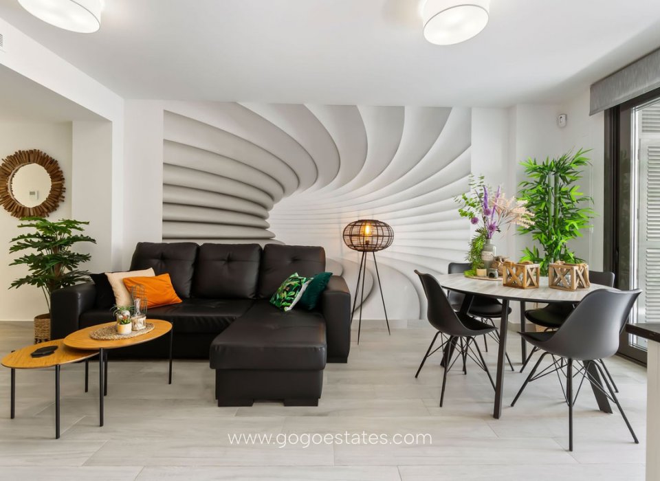 Te koop - Appartement - Appartement op de middelste verdieping - Torrevieja - Torrevieja Centro