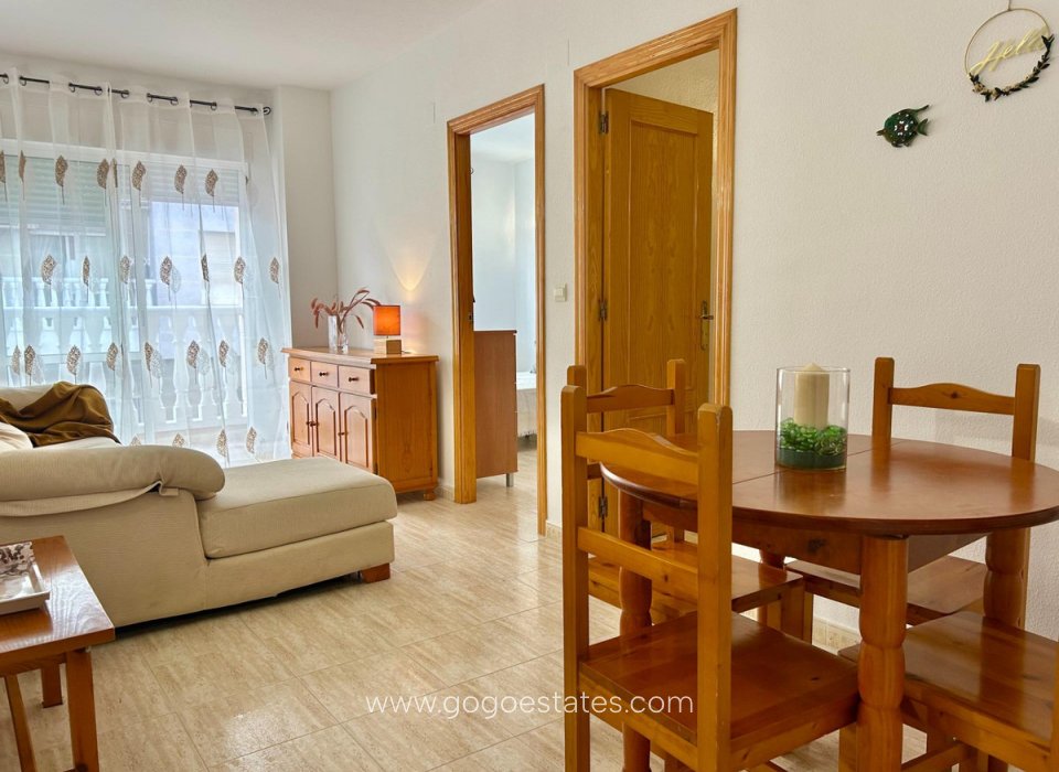 Te koop - Appartement - Appartement op de middelste verdieping - Torrevieja - Torrevieja Centro