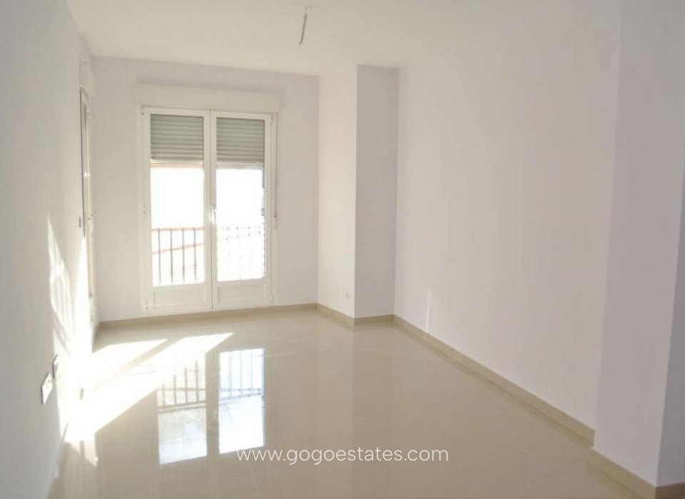 Te koop - Appartement - Appartement op de middelste verdieping - Villena - Villena Centro