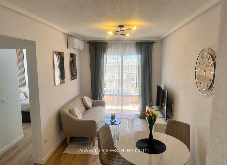 Te koop - Appartement - Penthouse Duplex - Torrevieja - Torrevieja Centro